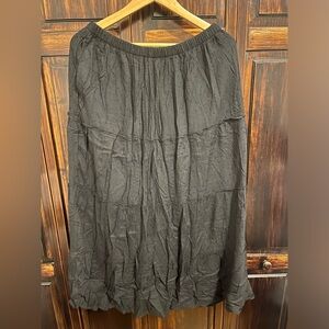 Women’s Hollister Black Midi Skirt